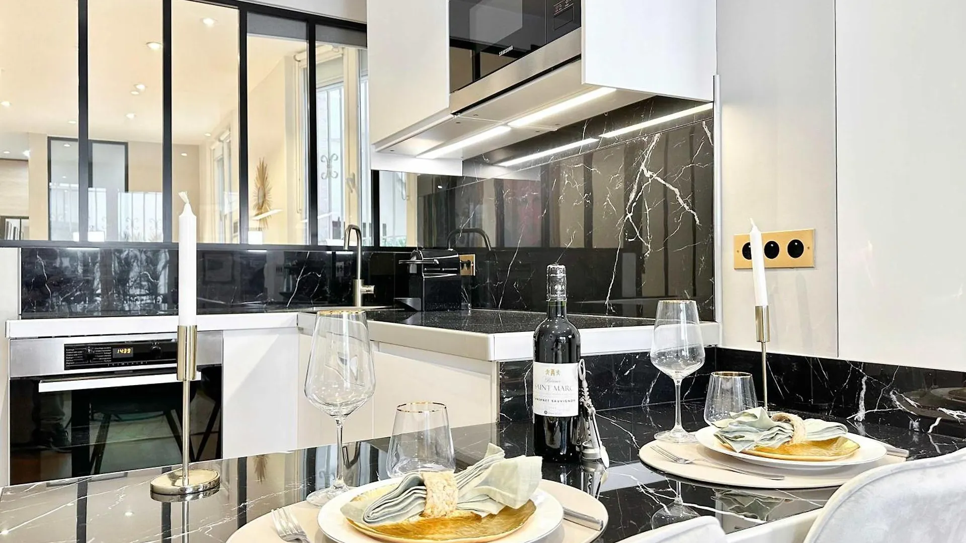Deluxe Apartment Near The Tour Eiffel Παρίσι 0*,  Γαλλία