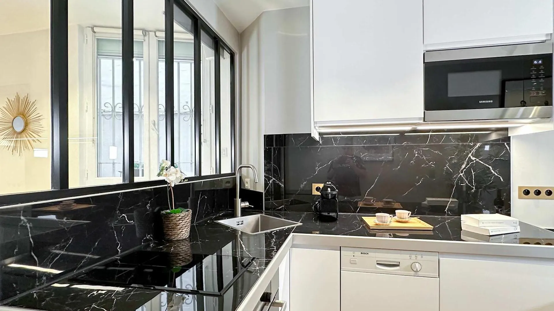 Deluxe Apartment Near The Tour Eiffel Paris
