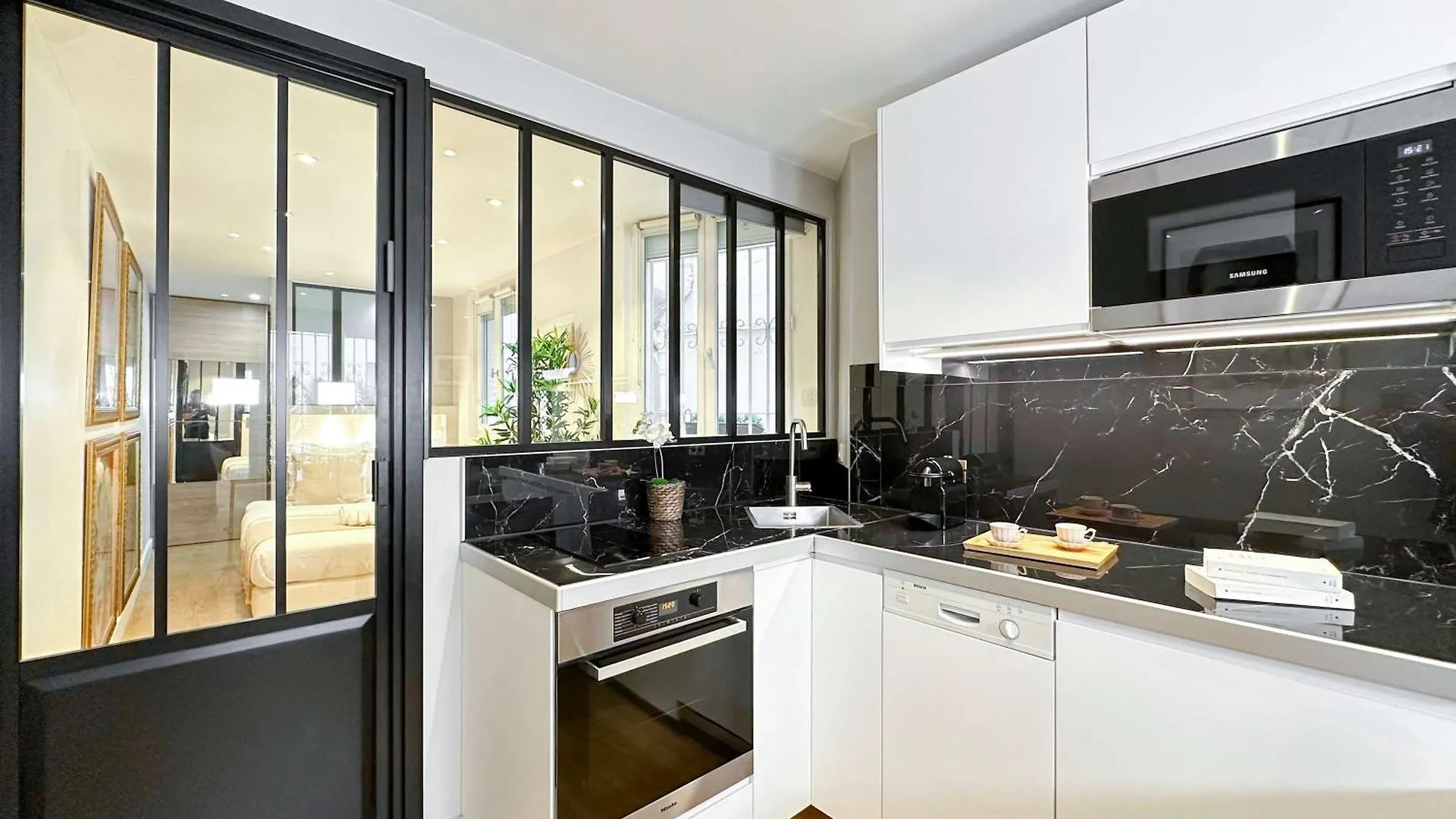 Deluxe Apartment Near The Tour Eiffel Paris 0*,